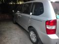 Kia Carnival 2013 MT for sale -6