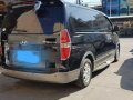 Hyundai Starex 2010 for sale-5