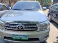 2009 Toyota Fortuner 2.7G for sale-4