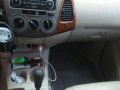 Toyota Innova 2.5V AT for sale -9