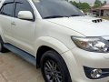 Toyota Fortuner 2015 V for sale-3