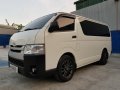 Toyota Hiace Commuter 2015 for sale -11