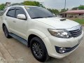 Toyota Fortuner 2015 V for sale-2