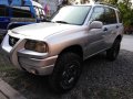 Selling Suzuki Grand Vitara 2000 Automatic Gasoline in Minalin-3