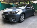 Selling Toyota Altis 2016 Manual Gasoline in Quezon City-7