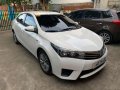 Selling 2nd Hand (Used) Toyota Altis 2016 in Cebu City-10