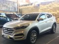 Sell 2nd Hand (Used) 2017 Hyundai Tucson at 10000 in Quezon City-4