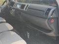 Selling 2nd Hand (Used) Toyota Hiace 2018 in Quezon City-4