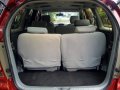 Selling 2nd Hand (Used) Toyota Innova 2005 in Santa Rosa-2