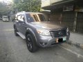Selling 2nd Hand (Used) Ford Everest 2010 in Manila-11