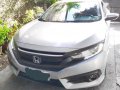 Selling Honda Civic 2017 Automatic Gasoline in Quezon City-9