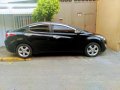 Selling 2nd Hand (Used) Hyundai Elantra 2011 in Manila-3