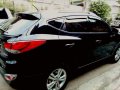 Selling 2nd Hand (Used) Hyundai Tucson 2011 in Meycauayan-1