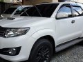 Selling White 2016 Toyota Fortuner in Quezon City-0