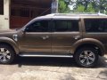 Selling 2nd Hand (Used) Ford Everest 2010 in Caloocan-2