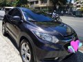 Selling 2nd Hand (Used) Honda Hr-V 2015 Manual Gasoline in Manila-2