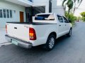 2nd Hand (Used) Toyota Hilux 2005 for sale in Las Piñas-4