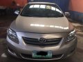 Selling 2nd Hand (Used) Toyota Corolla Altis 2010 in Quezon City-0