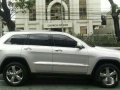 Jeep Cherokee 2012 Automatic Gasoline for sale in Quezon City-4