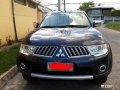 Selling 2nd Hand (Used) 2012 Mitsubishi Montero Automatic Diesel in Mabalacat-5
