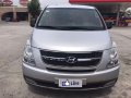 Selling Hyundai Starex 2009 for sale in Santa Rosa-1