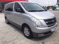 Selling Hyundai Starex 2009 for sale in Santa Rosa-0