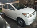 White Toyota Avanza 2009 Manual Gasoline for sale in Quezon City-5