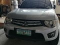 Selling Mitsubishi L200 Strada 2012 Automatic Diesel in Quezon City-4