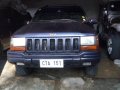 Selling 2nd Hand (Used) Jeep Cherokee 2000 in Quezon City-0