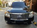 Selling Ford Everest 2011 Automatic Diesel in Quezon City-9