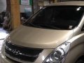 Selling 2nd Hand Hyundai Grand Starex 2010 in Quezon City-1