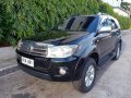 2nd Hand Toyota Fortuner 2010 for sale in Marikina-5