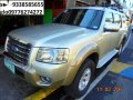 Selling 2nd Hand Ford Everest 2009 at 80000 km in Mandaluyong-0