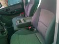 Selling Hyundai Grand Starex 2018 Manual Diesel in Navotas-1