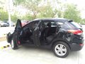 Sell Black 2011 Hyundai Tucson at 40000 km in Cainta-5