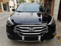 Selling Black 2015 Hyundai Tucson Automatic Diesel -1