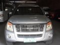 2nd Hand Isuzu Alterra 2008 Automatic Gasoline for sale in Pasig-0