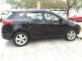 Sell Black 2011 Hyundai Tucson at 40000 km in Cainta-2