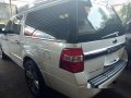 Selling White Ford Expedition 2016 -1