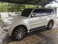 For sale 2015 Mitsubishi Pajero Automatic Diesel in Manila-10