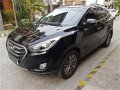 Selling Black 2015 Hyundai Tucson Automatic Diesel -2