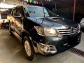 Selling 2nd Hand Toyota Hilux 2014 in Quezon City-9