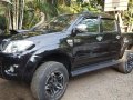 Selling Toyota Hilux 2012 Manual Diesel in Davao City-1