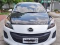 Pearl White Mazda 2 2014 for sale in Automatic-9