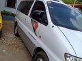 Hyundai Starex 2002 Automatic Diesel for sale in Pulilan-2