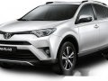 Selling White Toyota Rav4 2019-0