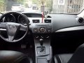 Selling 2nd Hand 2013 Mazda 3 Automatic Gasoline -6