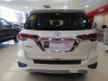 Selling White Toyota Fortuner 2019 -3