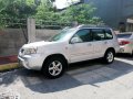 Selling Used Nissan X-Trail 2006 in Pasay-2