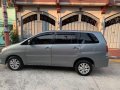 Selling Toyota Innova 2010 at 60000 km in Manila-6